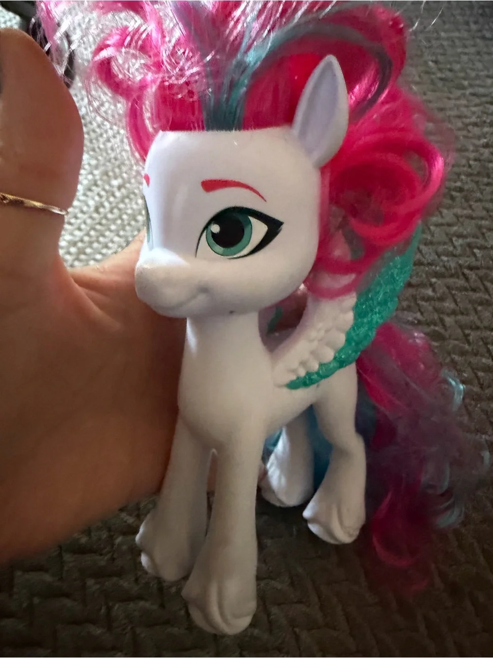 Hasbro My Little Pony A New Generation Shining Adventures 6” Zipp Storm Figure